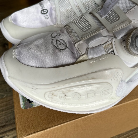 Way of Wade 9 Infinity Low - Picture 7 of 7